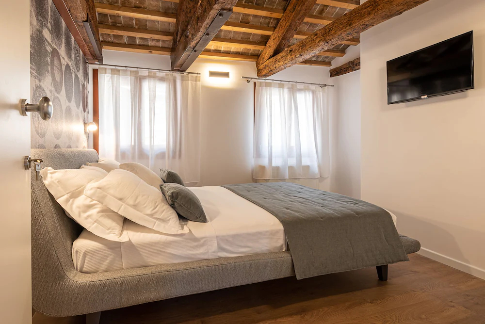 La Finestra Sulle Beccarie