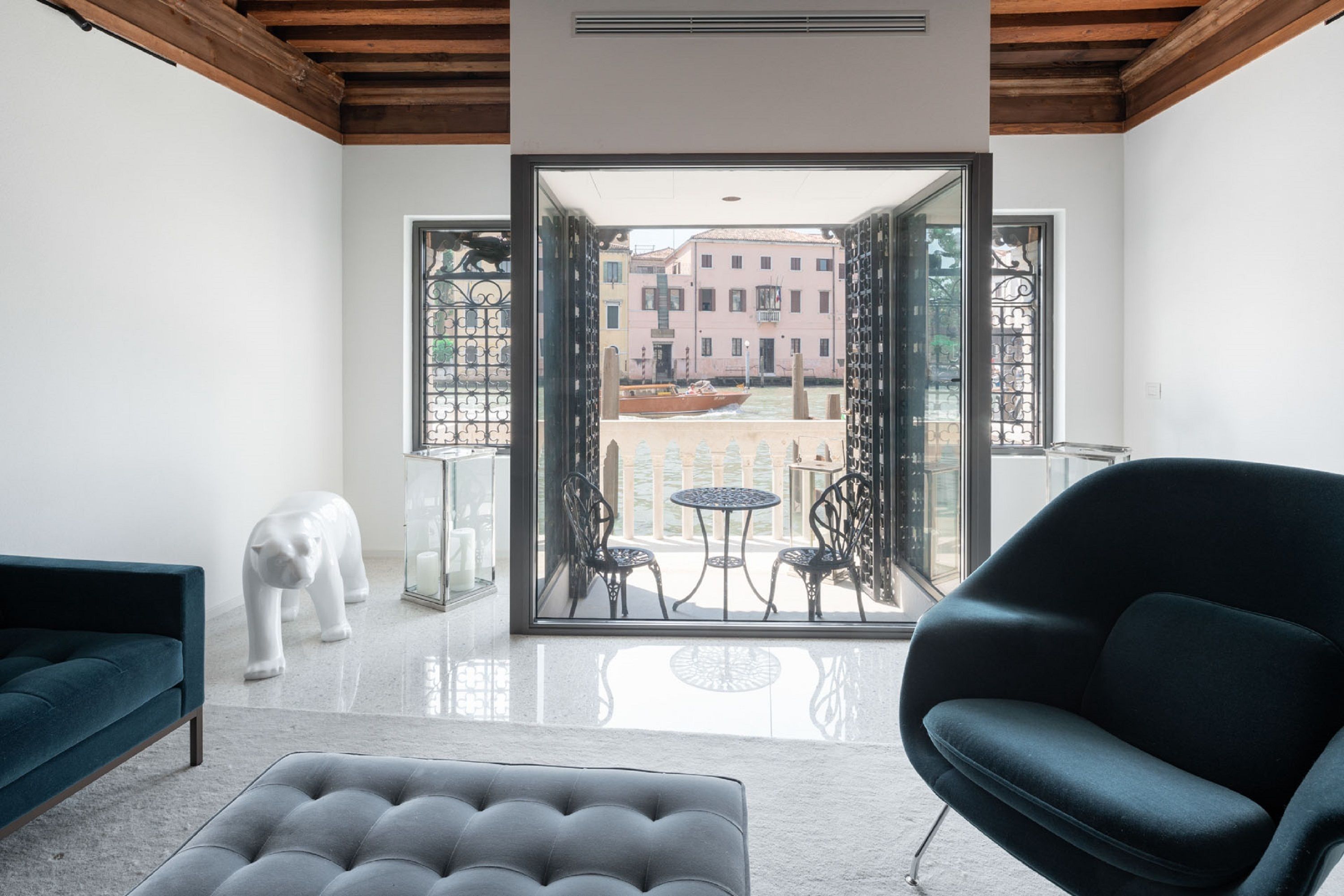 Maison Grand Canal View