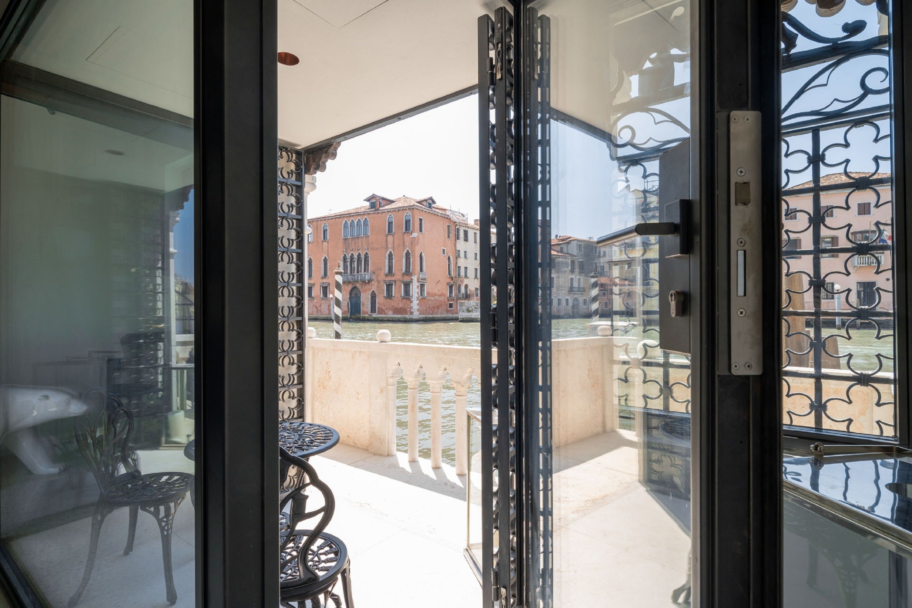 Maison Grand Canal View