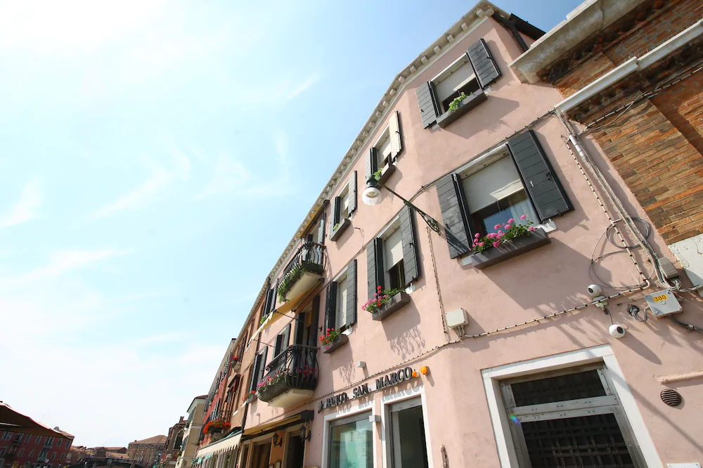 Murano Suites