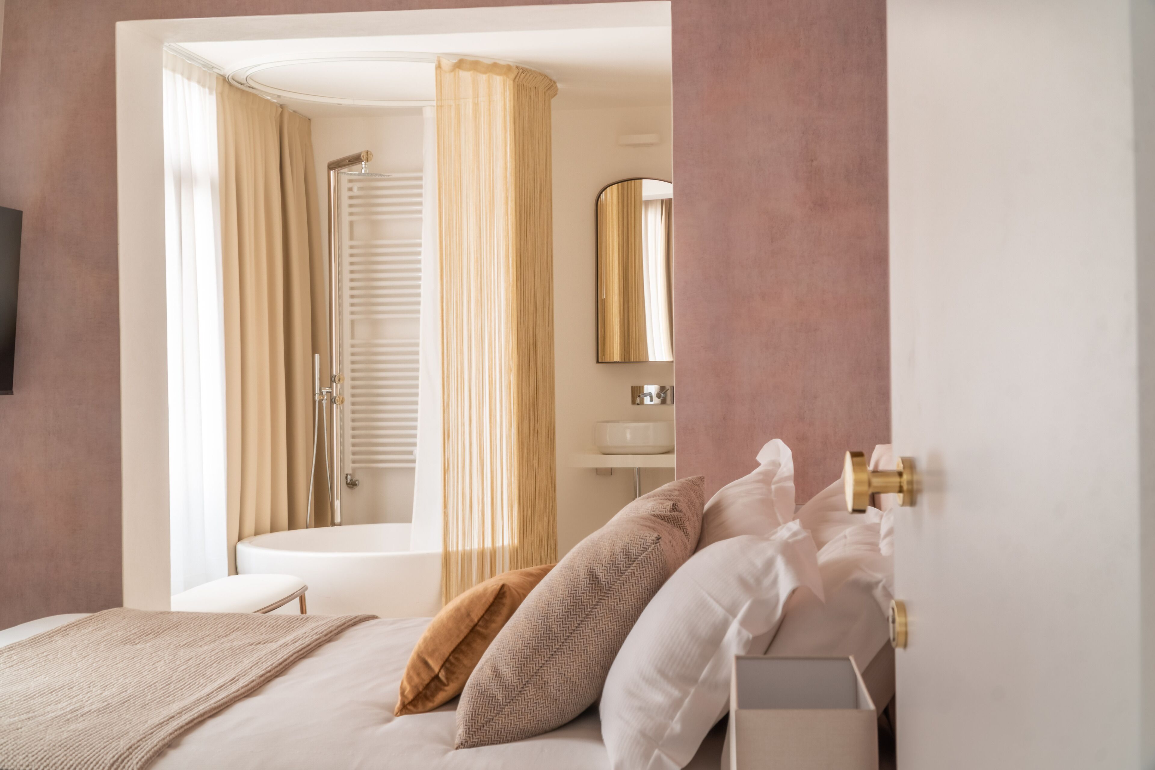Ninfea Luxury Suites