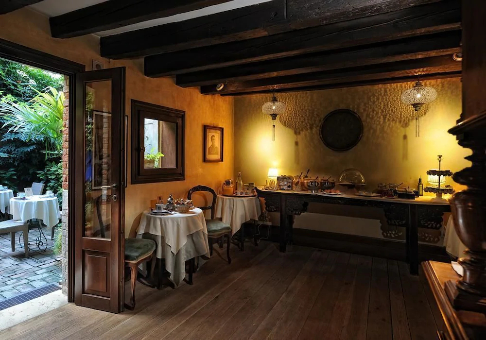 Novecento Boutique