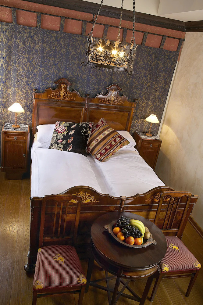 Novecento Boutique