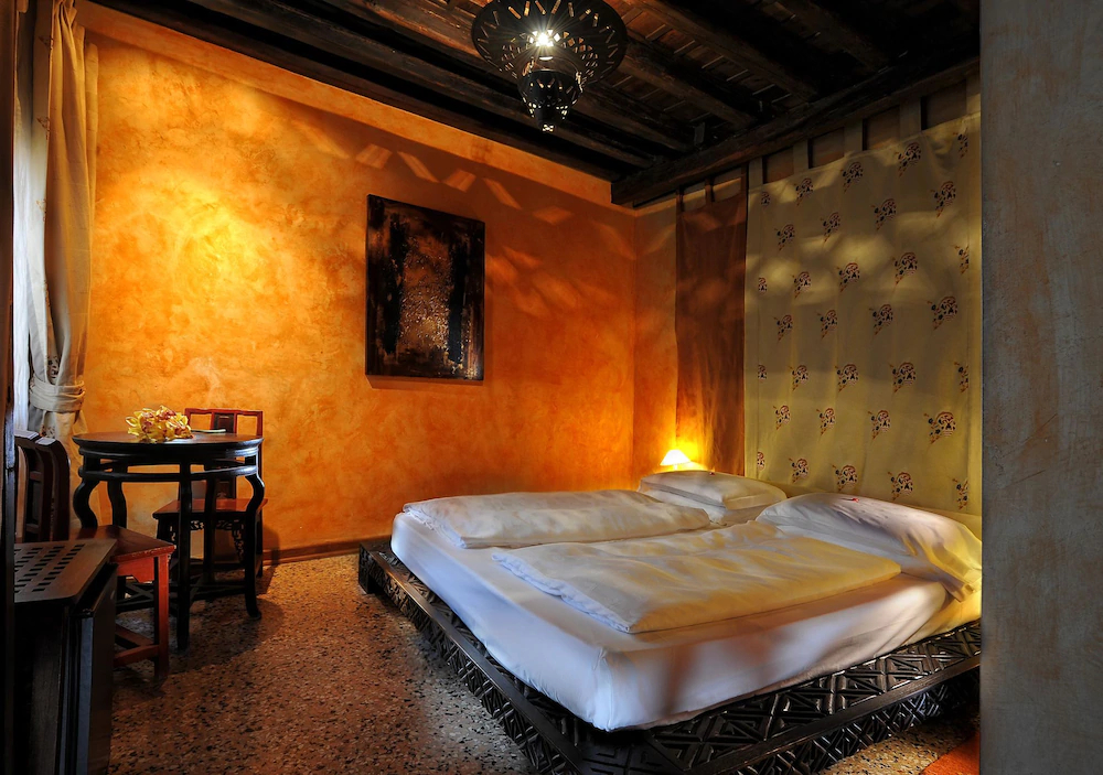 Novecento Boutique