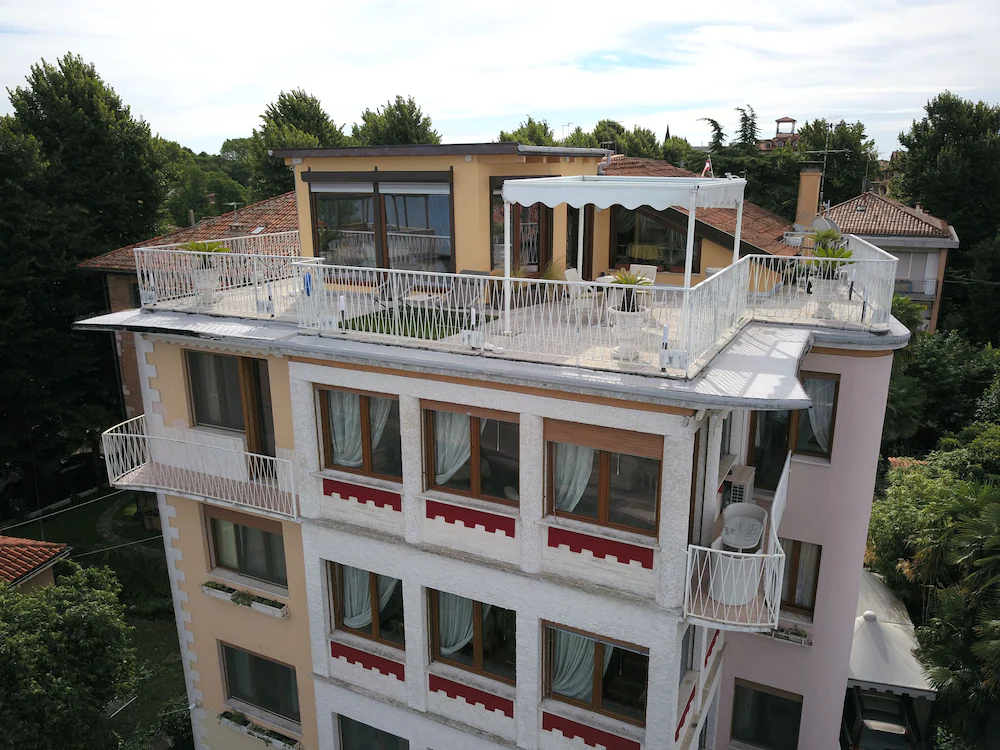 Oasis Golden Lagoon Chalet