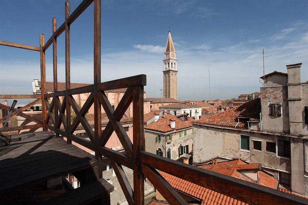 Palazzo Contarini Porta di Ferro