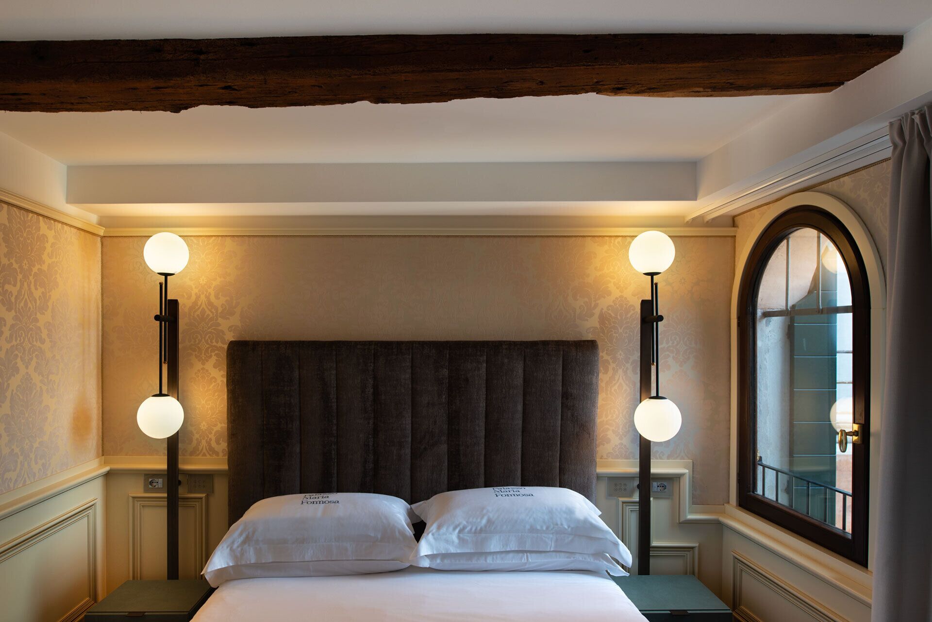 Eight Venezia