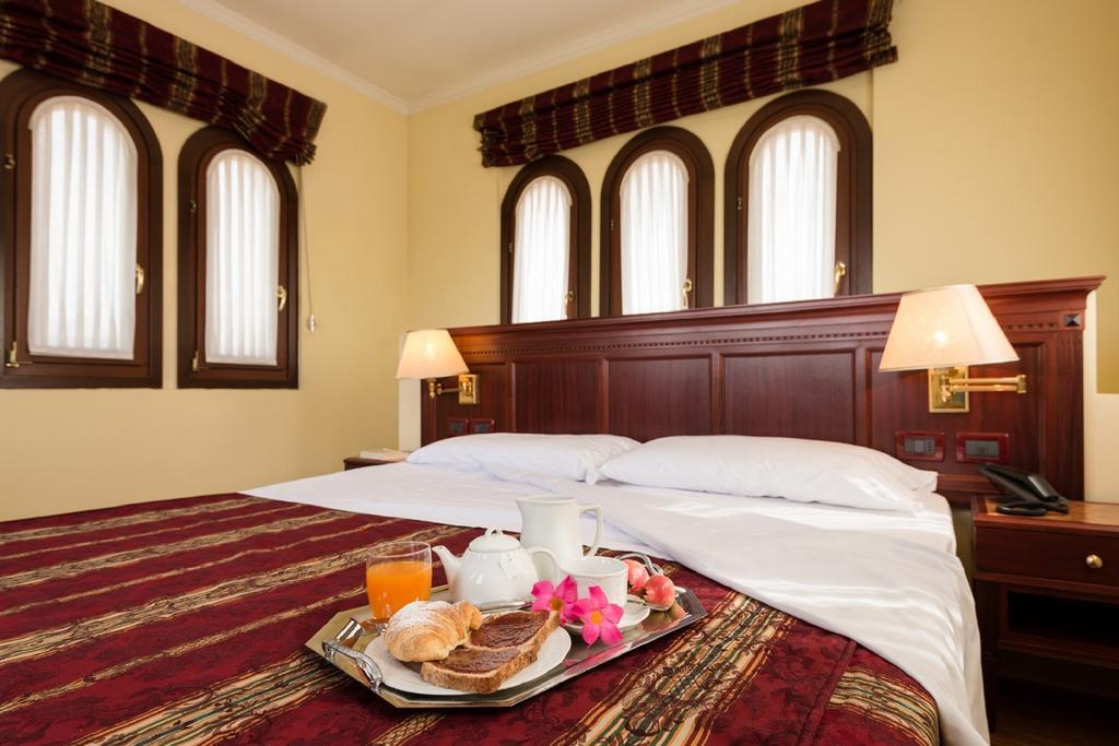 Parkhotel Villa Vicini
