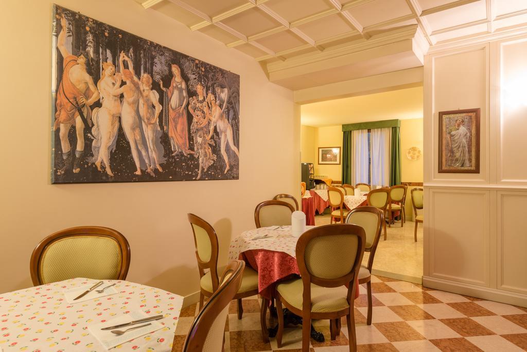 Parkhotel Villa Vicini