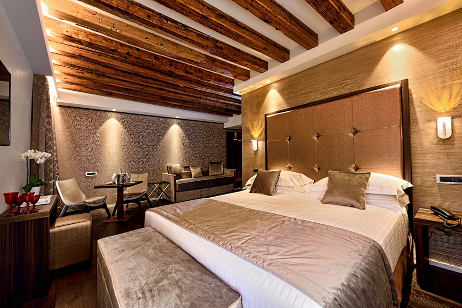 Rosa Salva Hotel