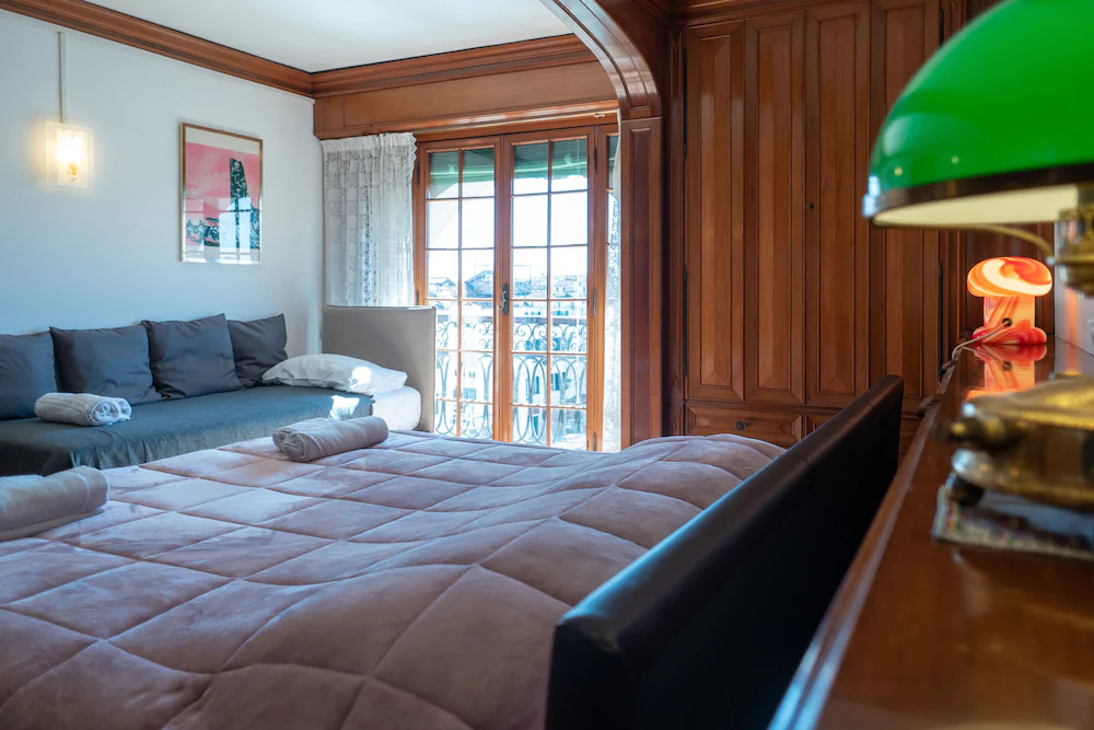 Rousseau's Apartment