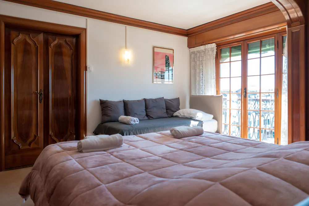 Rousseau's Apartment