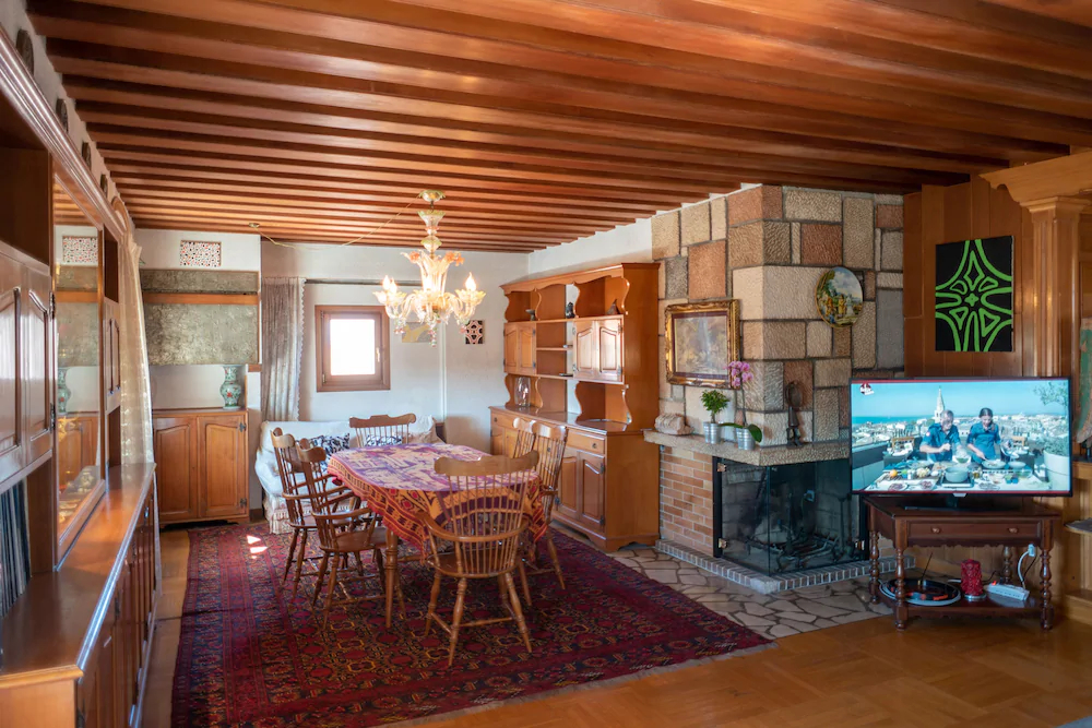 Rousseau's Apartment