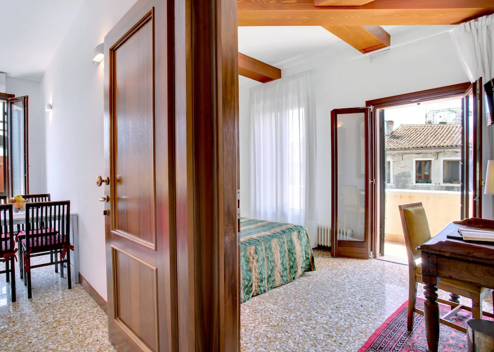 San Giorgio degli Schiavoni Apartments