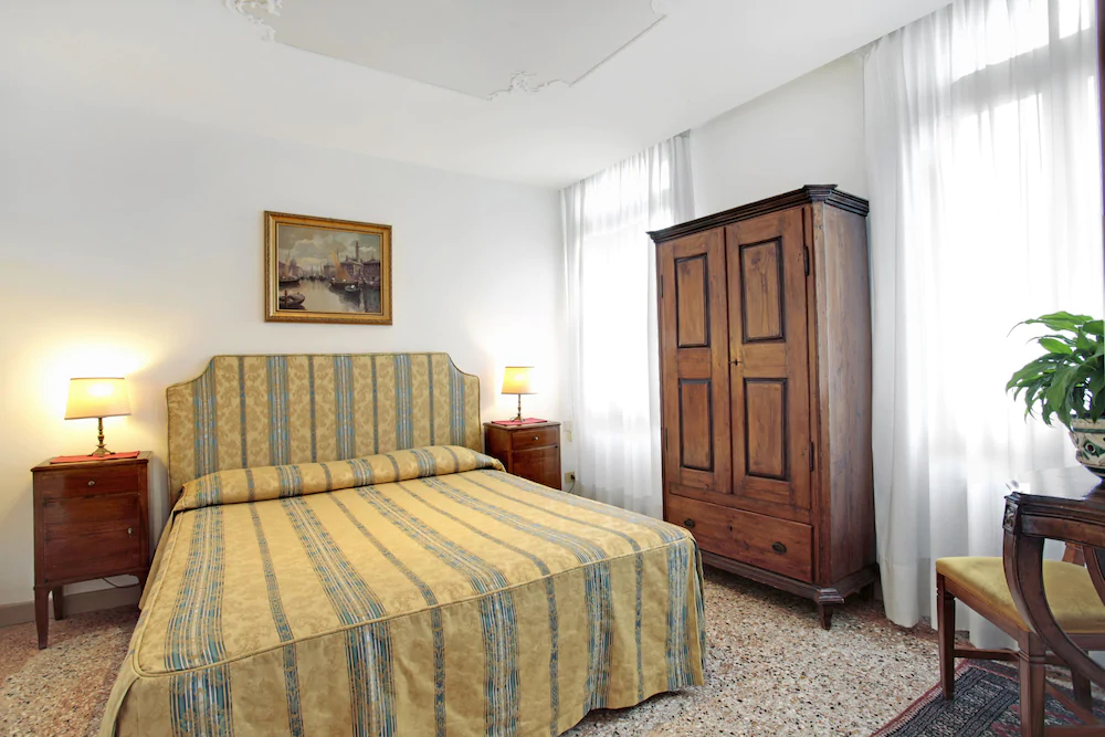 San Giorgio degli Schiavoni Apartments