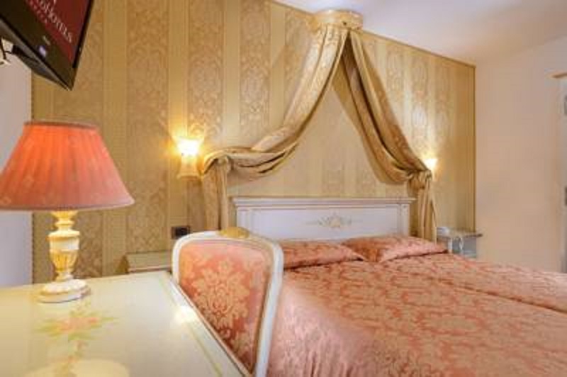 San Marco Hotel Ambassador Tre Rose