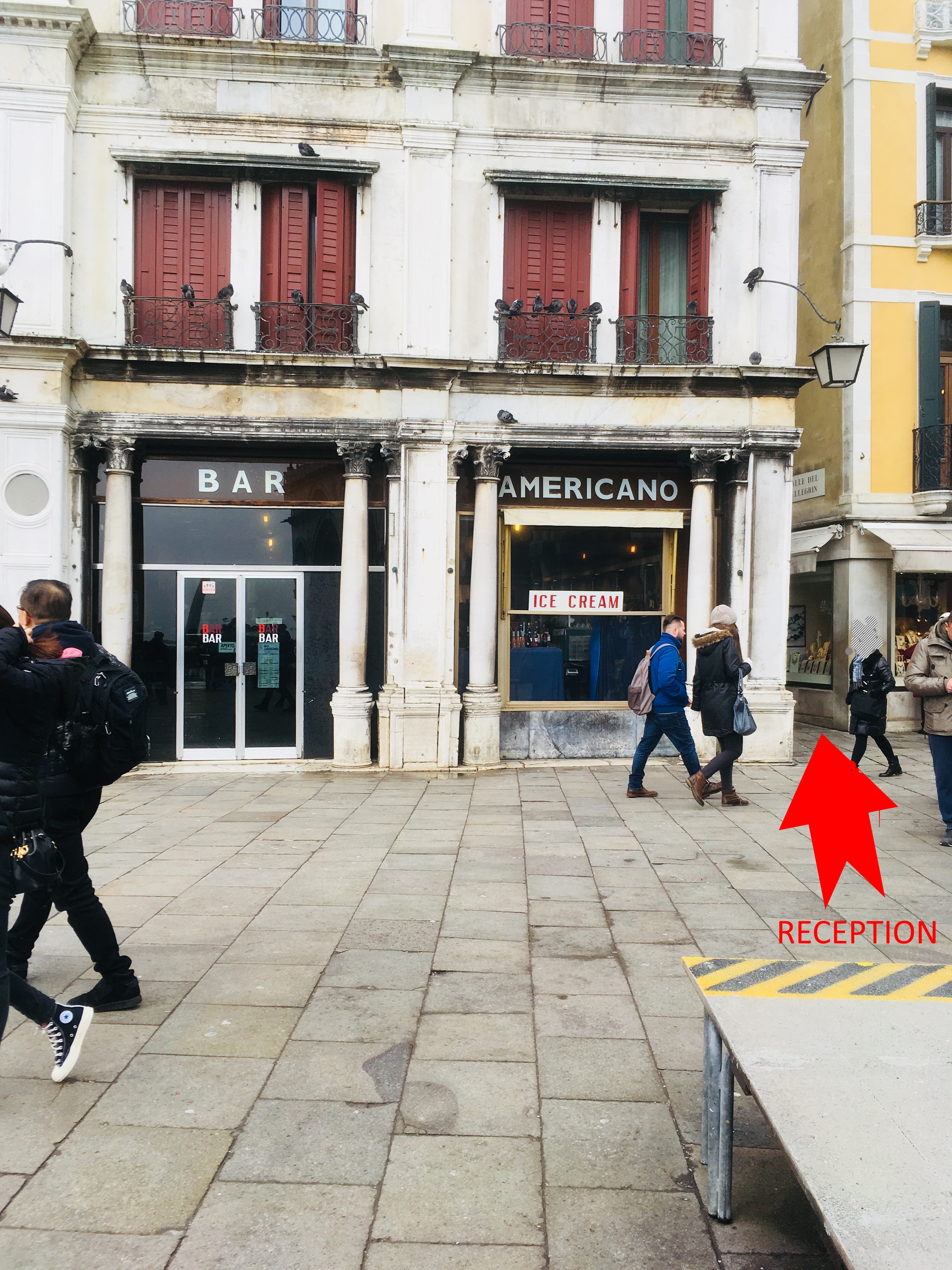 Bellevue Luxury Rooms