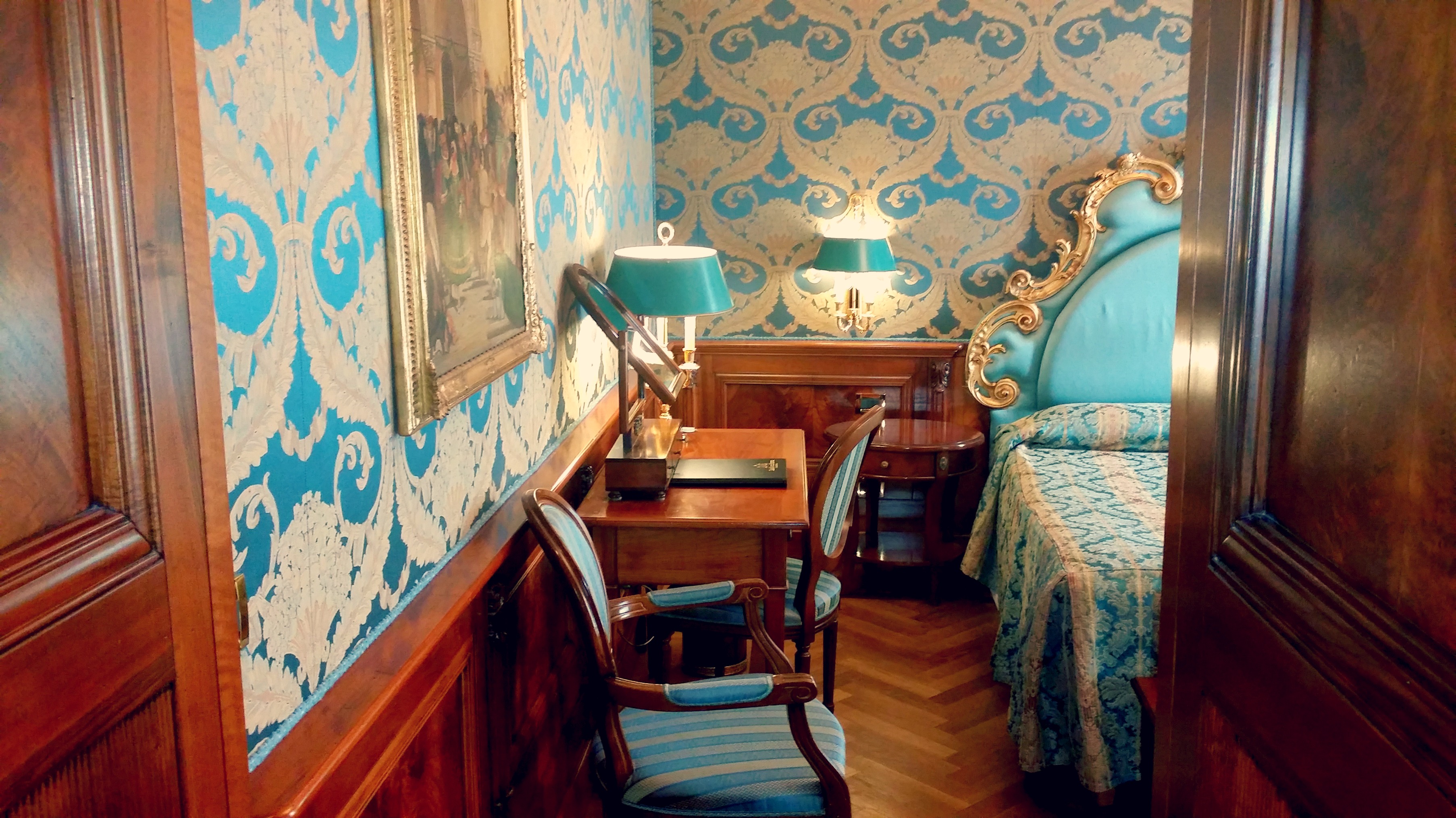 Bellevue Luxury Rooms