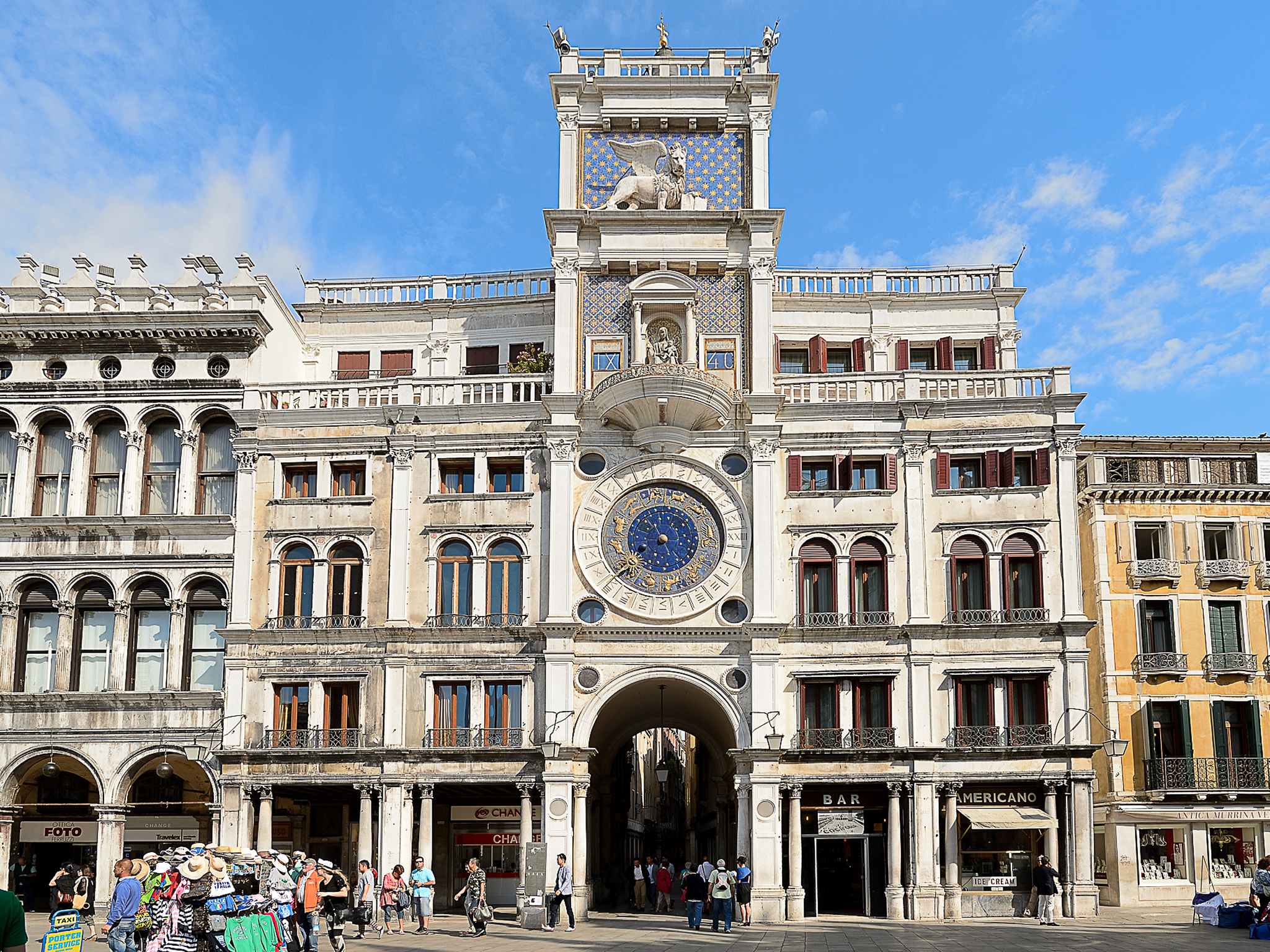 Bellevue Luxury Rooms