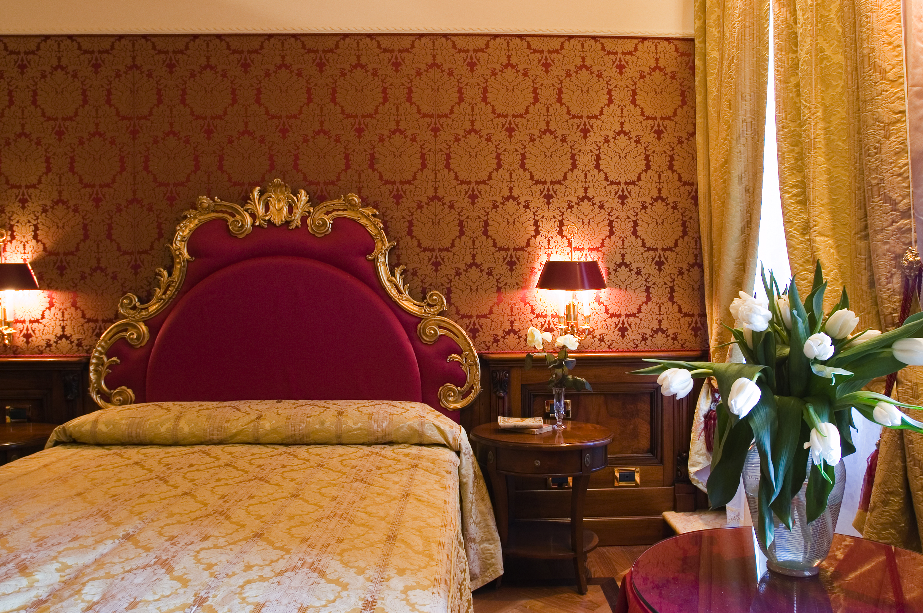 Bellevue Luxury Rooms