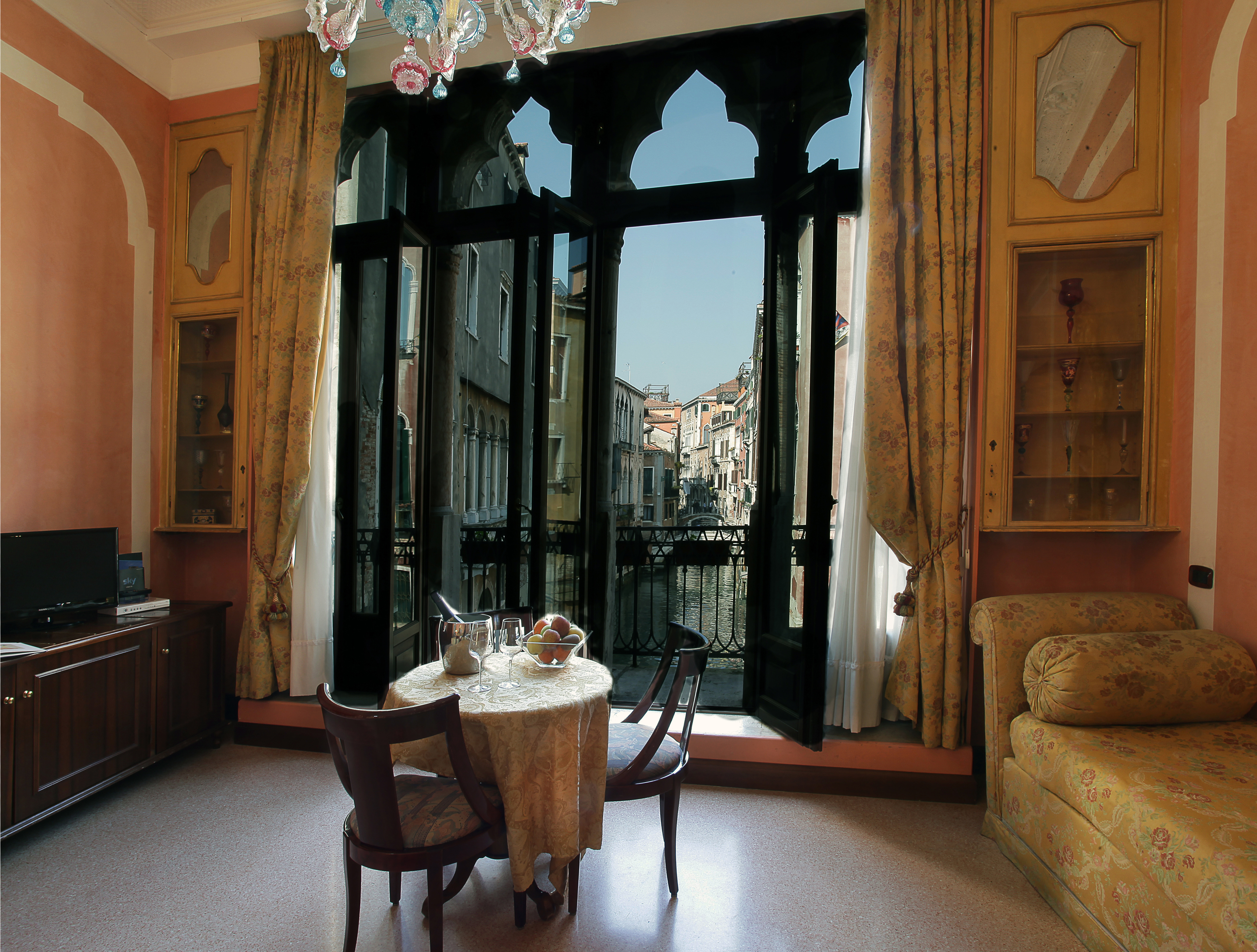 Hotel San Moise