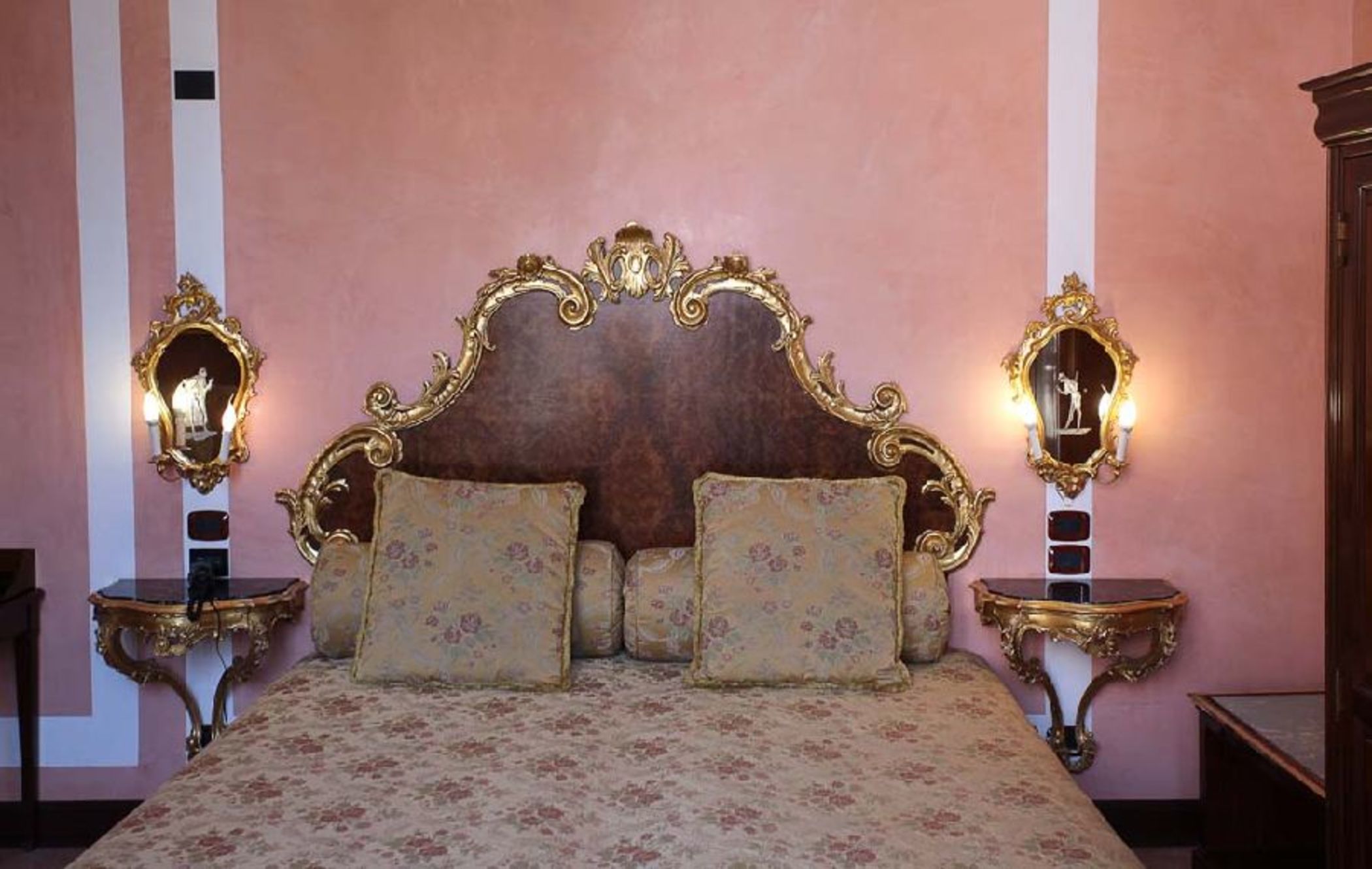 Hotel San Moise