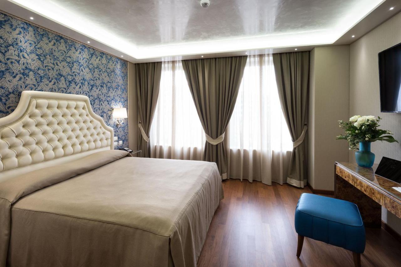 Hotel Santa Chiara