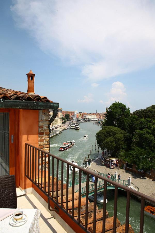 Hotel Santa Chiara