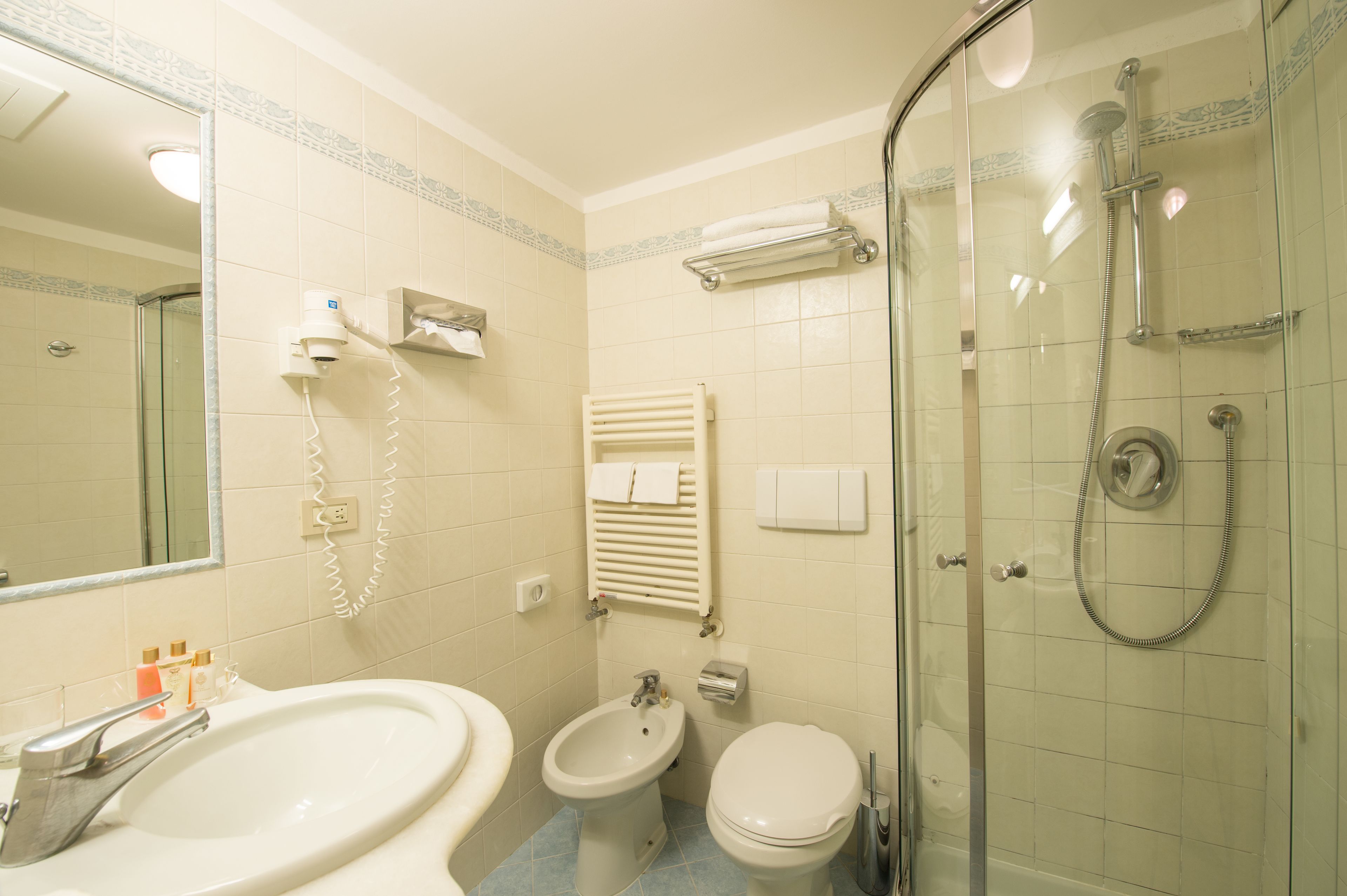 Hotel Savoia & Jolanda