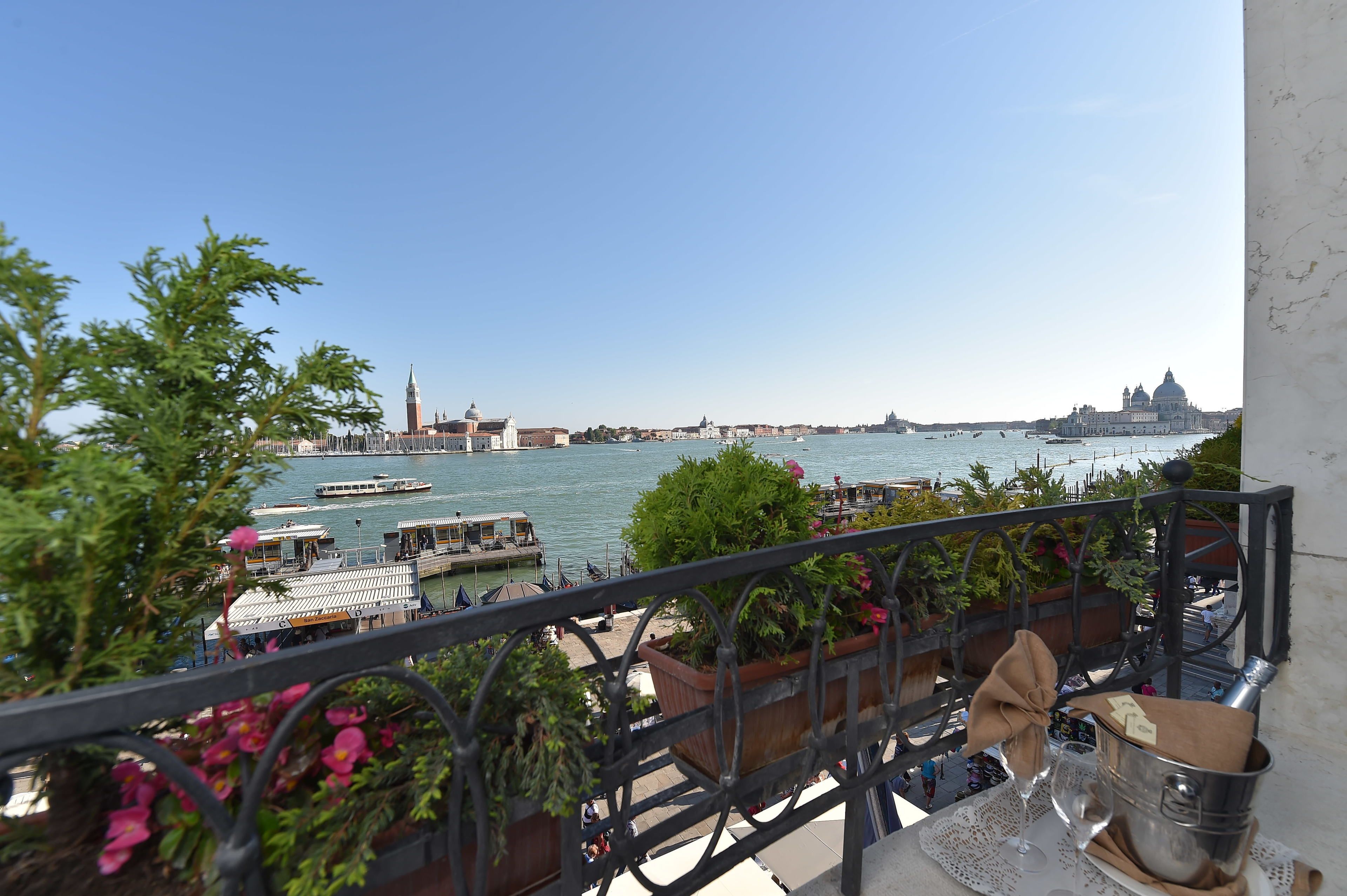 Hotel Savoia & Jolanda