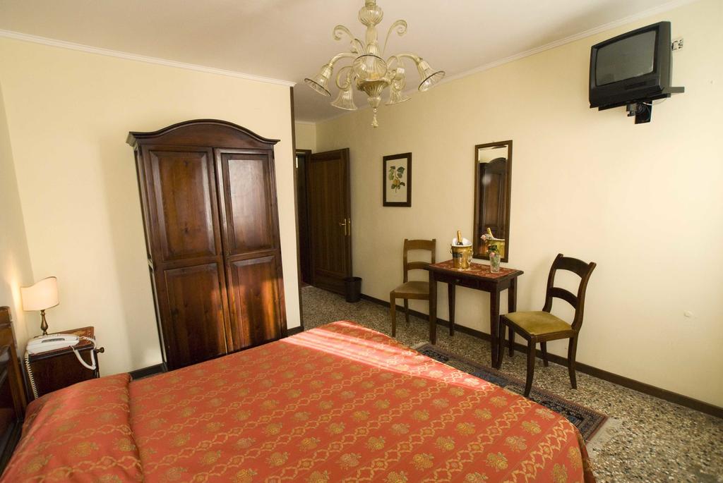 Hotel Tivoli