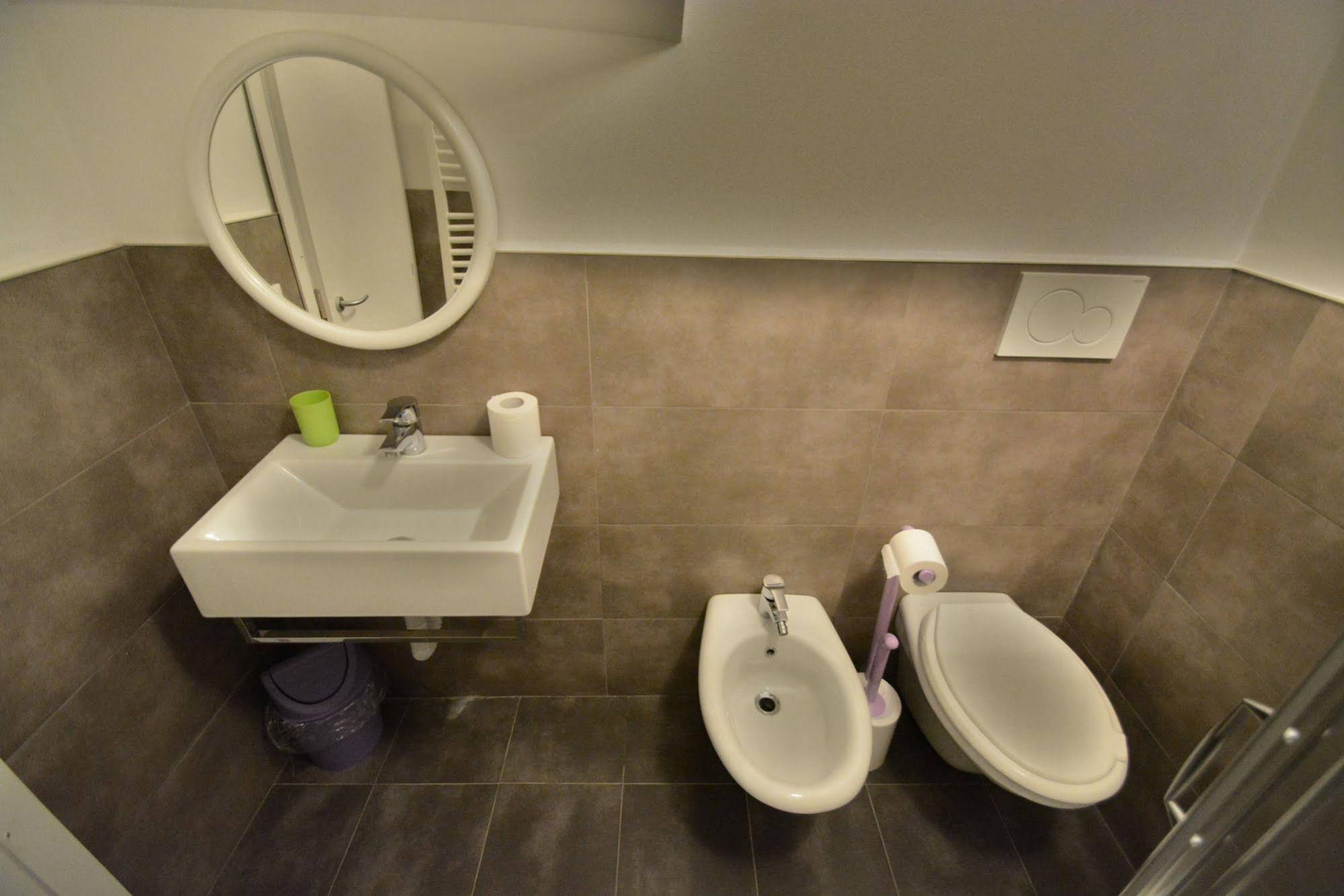 Ve.N.I.Ce. Cera Ca' De La Mandola