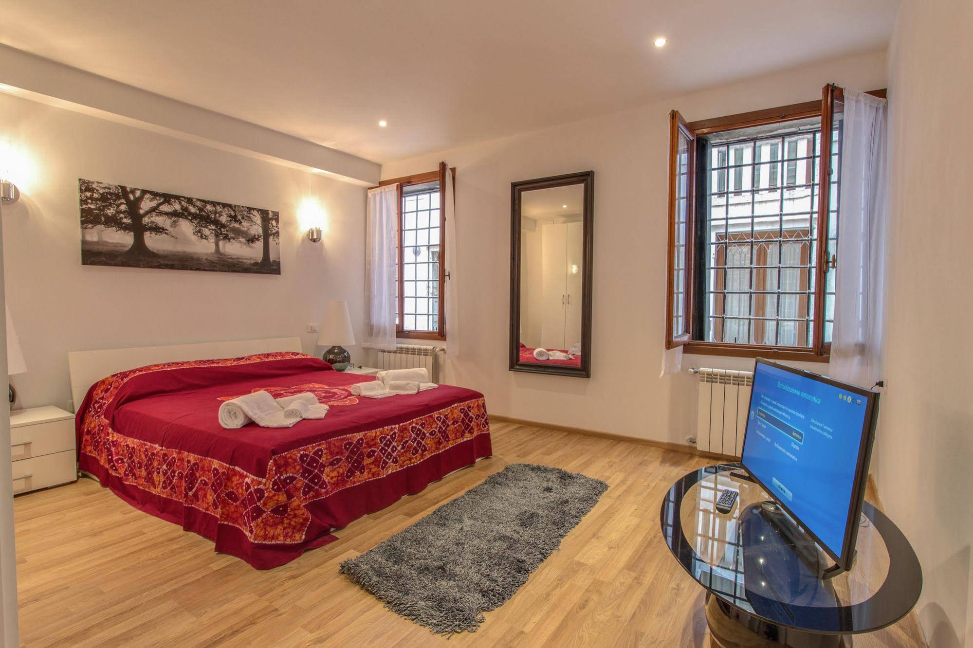 Ve.N.I.Ce. Cera Casa Del Doge