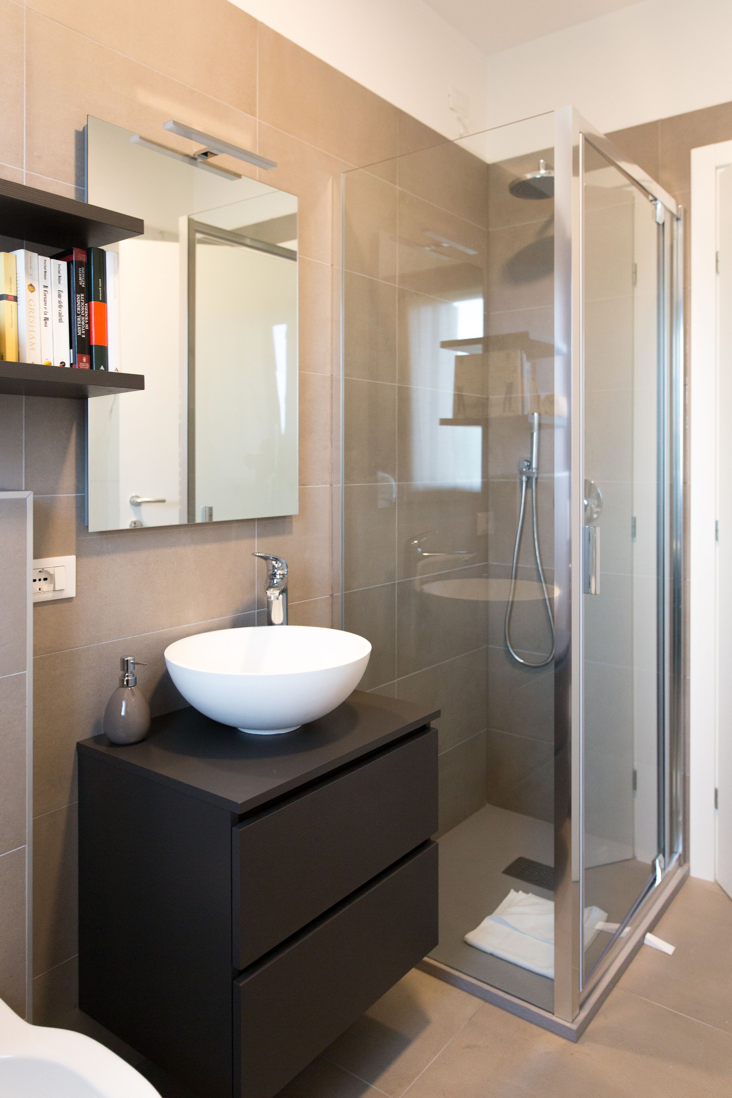 Venezia Fly Apartments