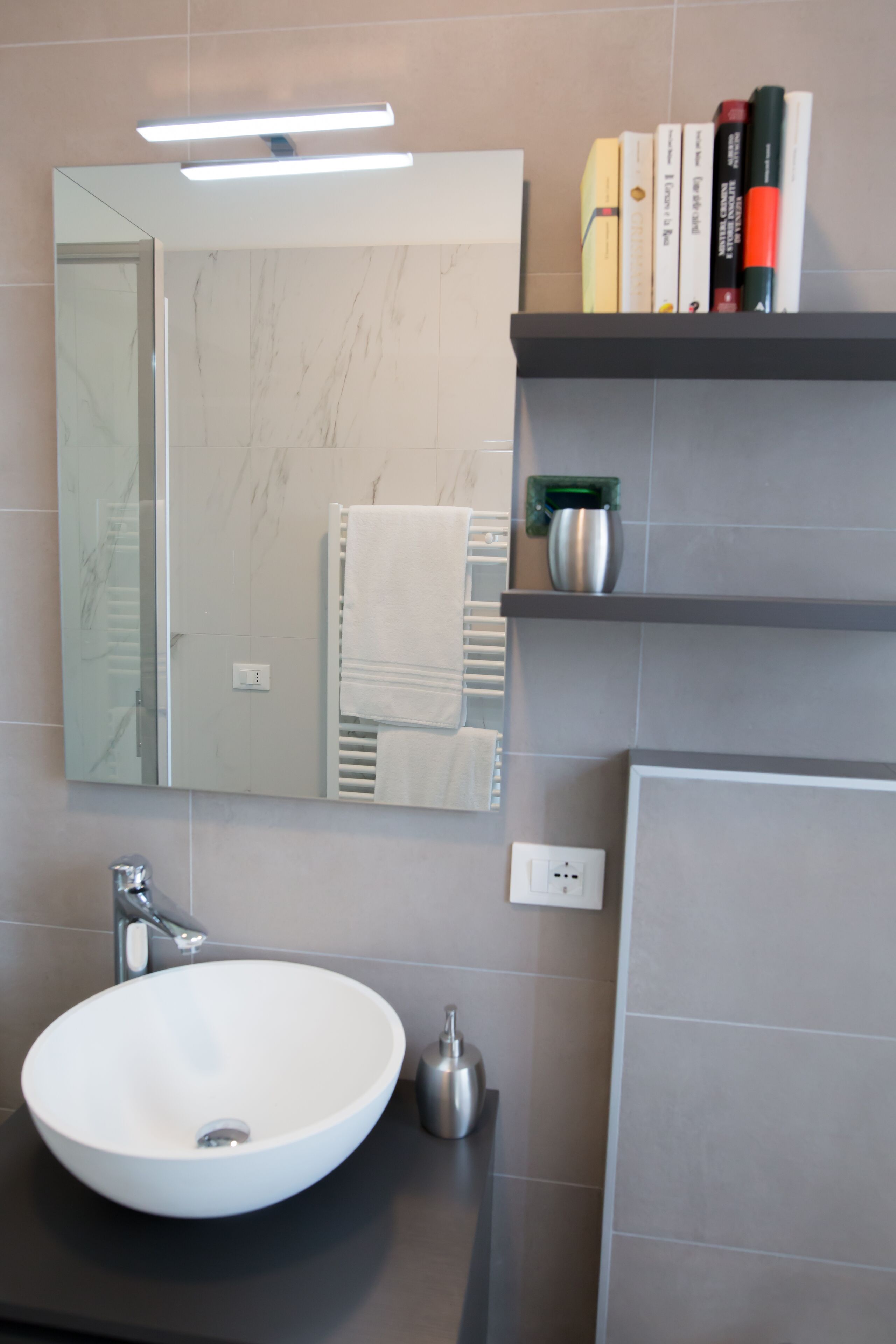 Venezia Fly Apartments