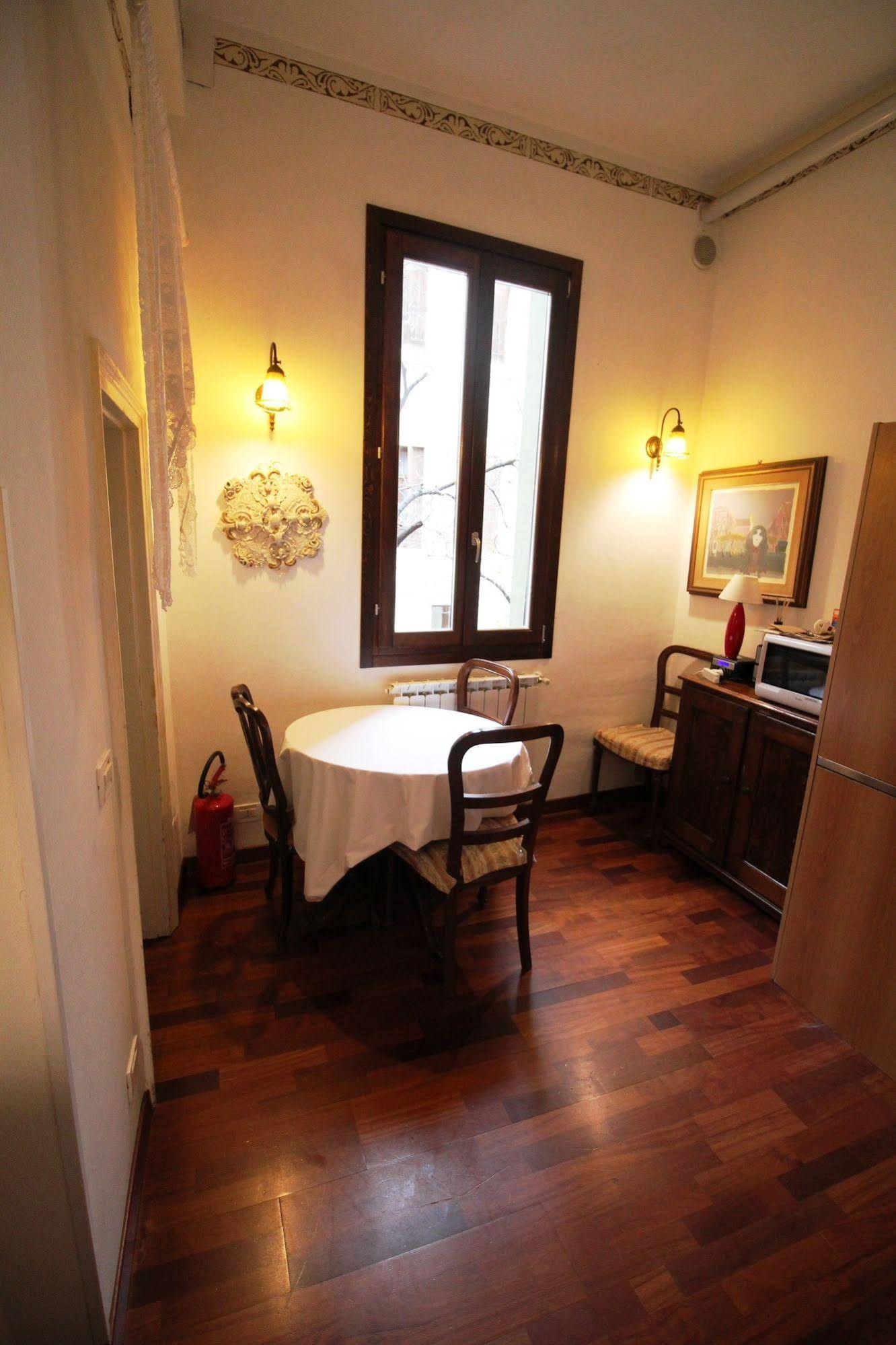 Venezianamente Apartments