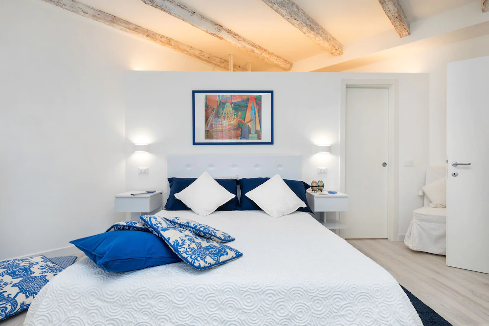 Venice Heaven Apartments Biennale