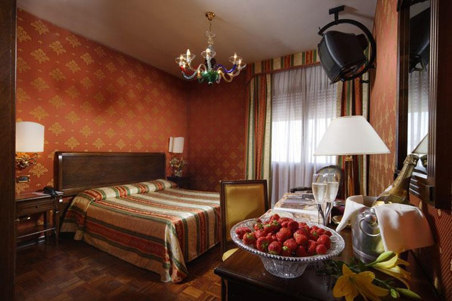 Venice Hotel Villa Dori