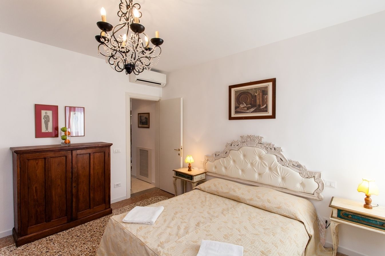 Venice Prince Apartments