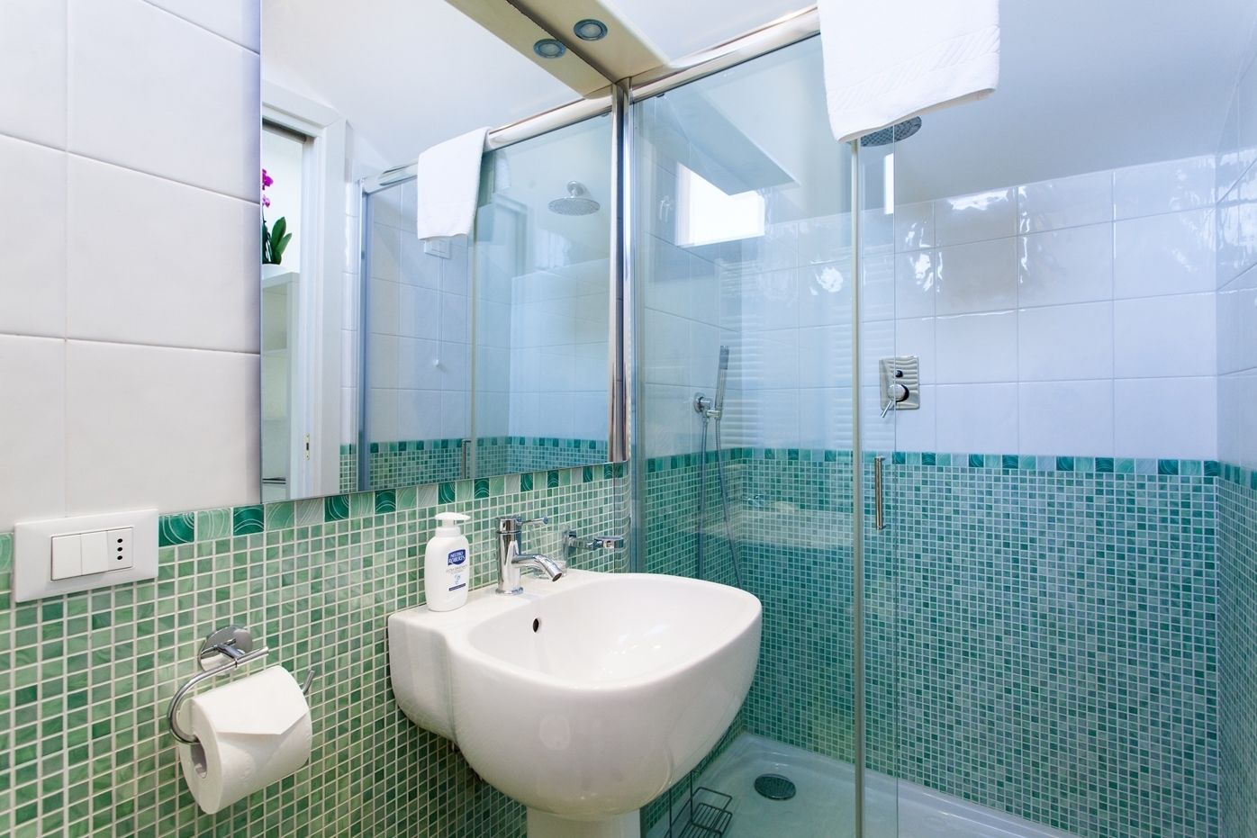 Venice Prince Apartments