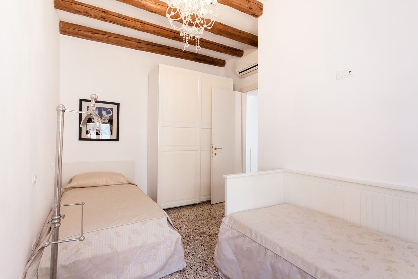 Venice Prince Apartments