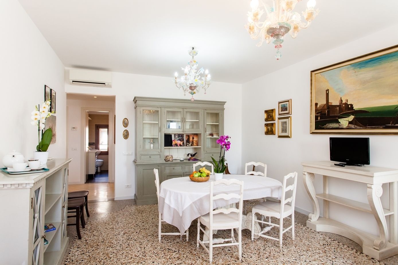 Venice Prince Apartments