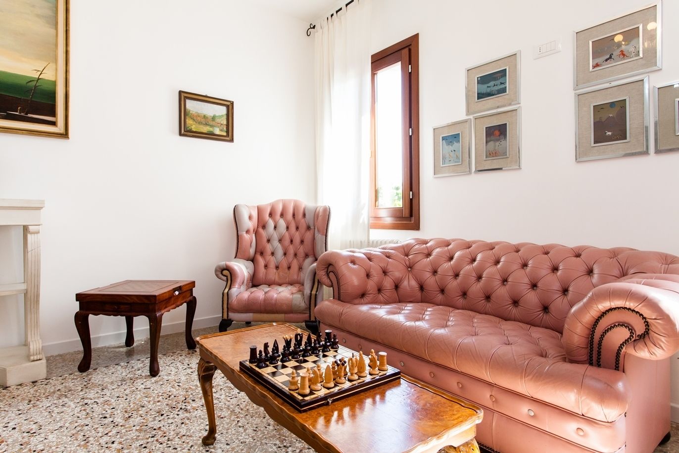 Venice Prince Apartments