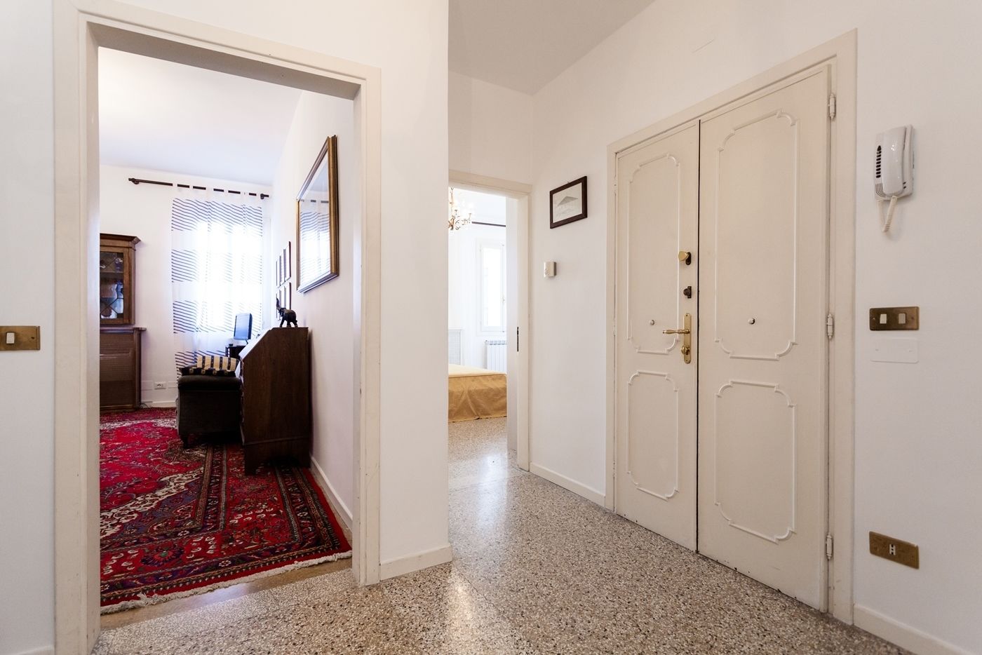 Venice Prince Apartments