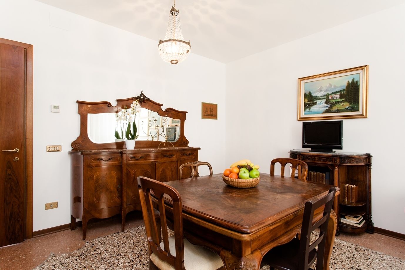 Venice Prince Apartments