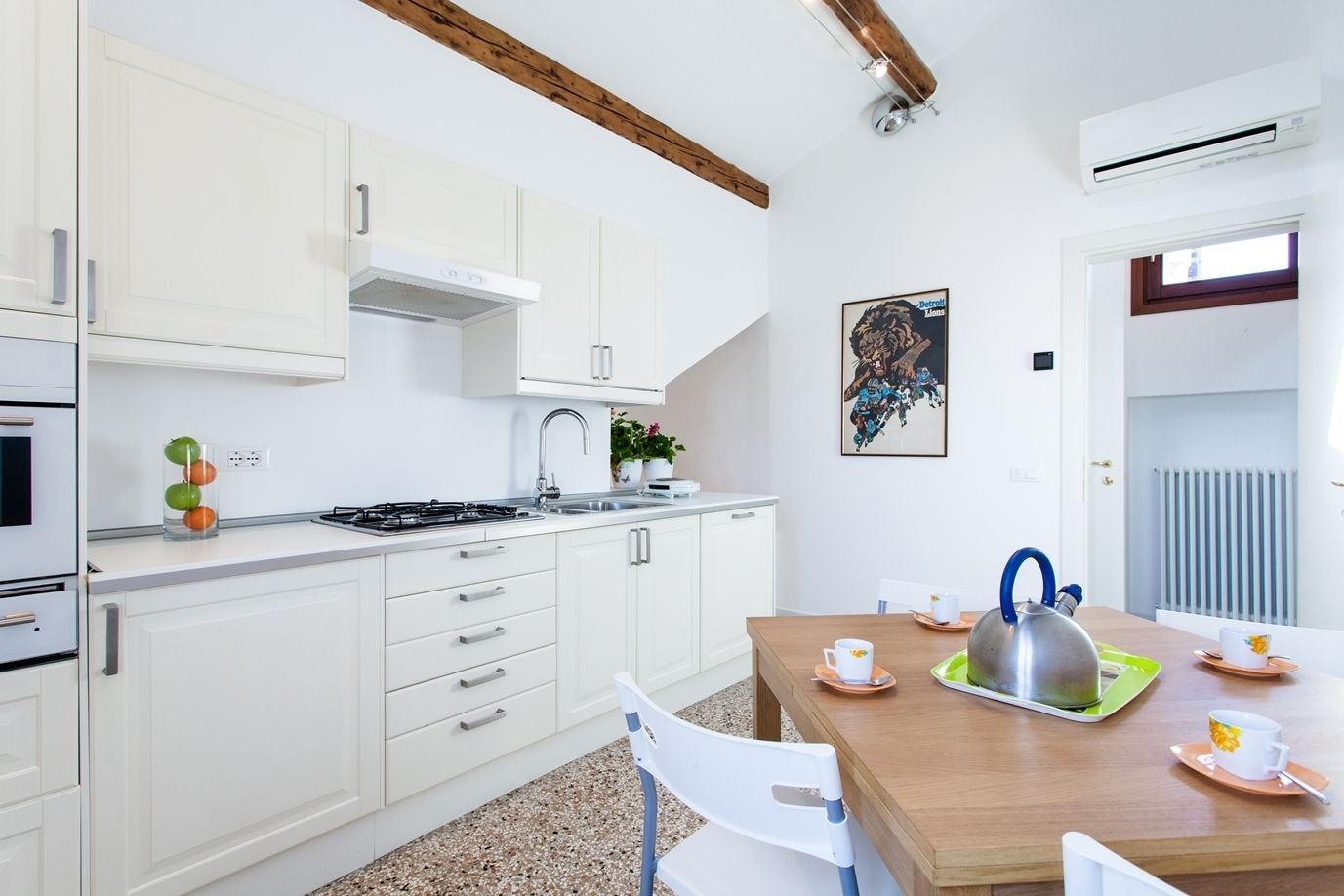 Venice Prince Apartments