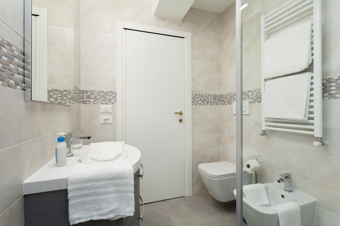 Venice Prince Apartments