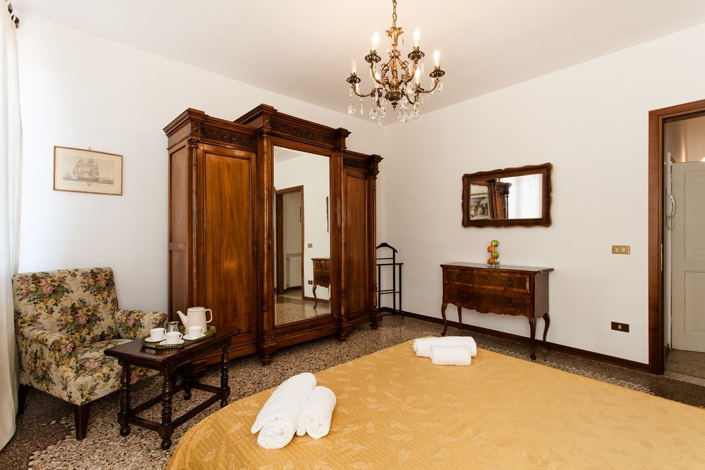 Venice Prince Apartments