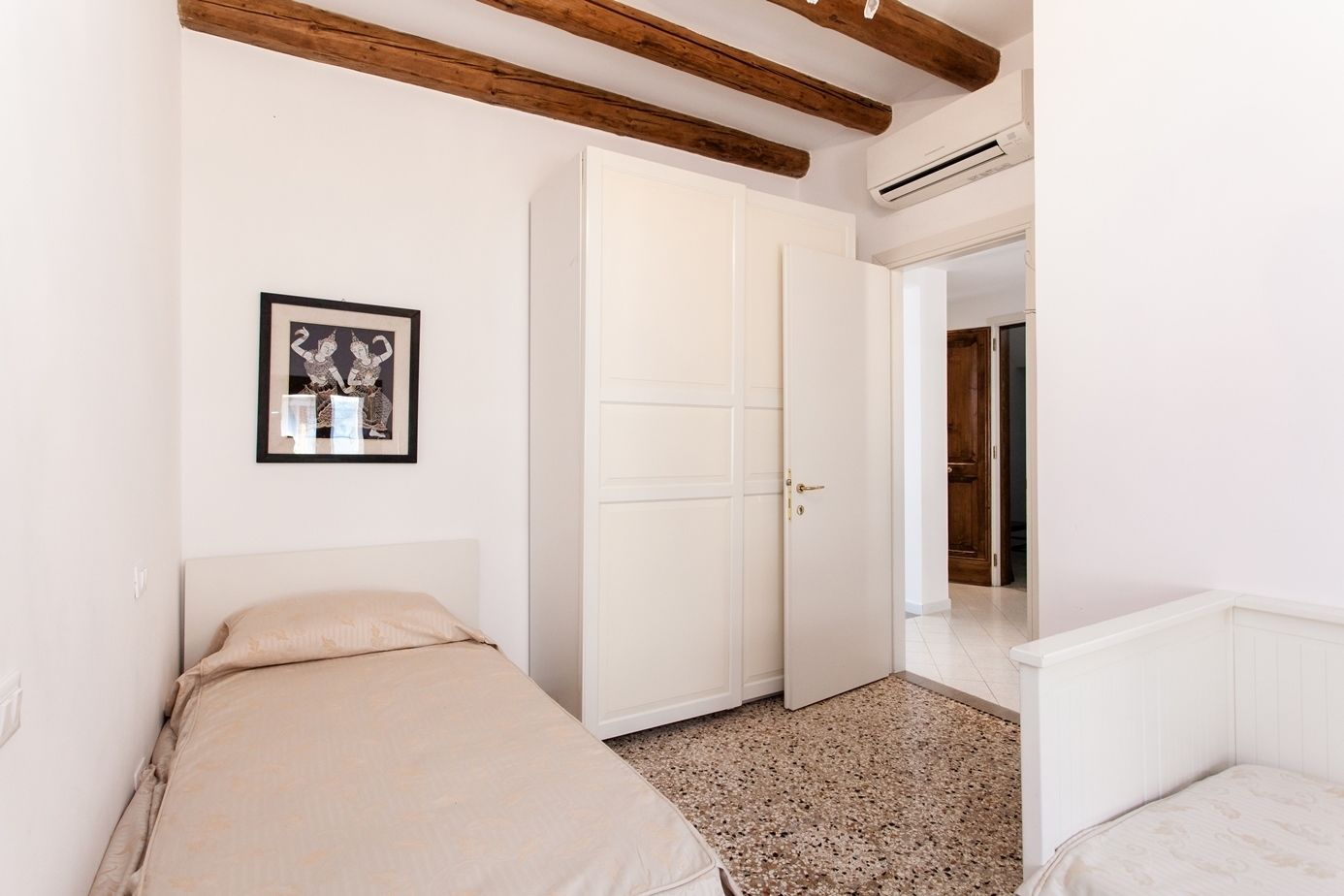 Venice Prince Apartments