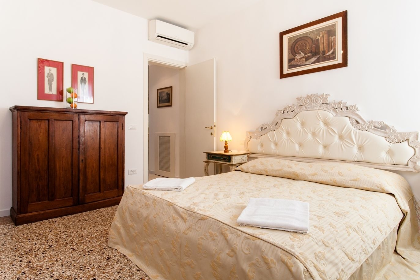 Venice Prince Apartments